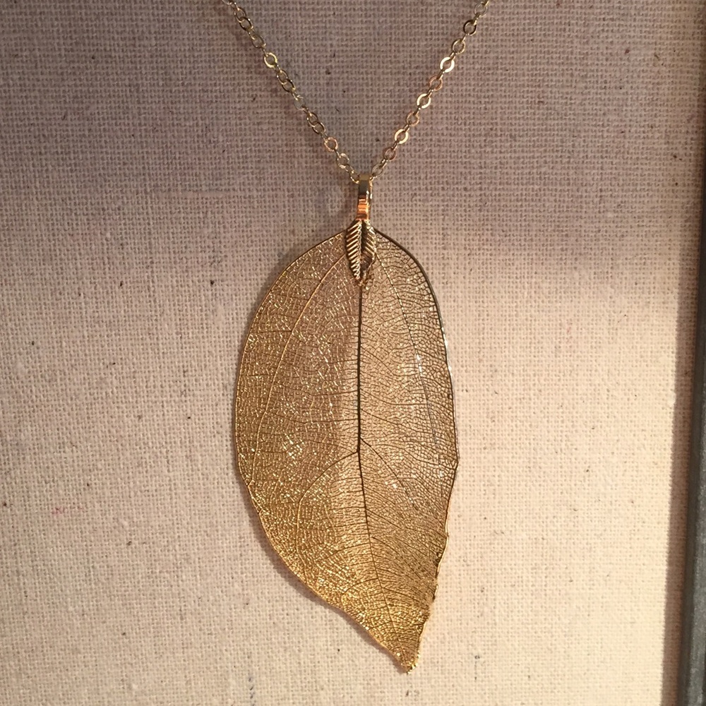 COPY - Gold Dipped Leaf Necklace